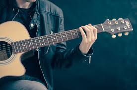 Aprende Guitarra Desde Cero: Curso Presenciales y Online 	